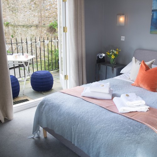 balcony double bedroom centre of dartmouth